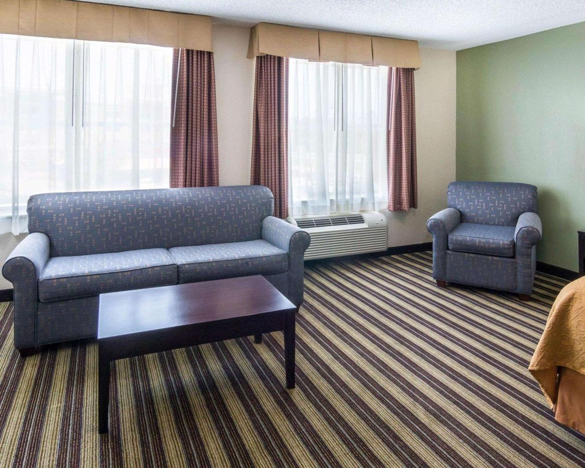 Quality Inn & Suites West Monroe Exteriör bild