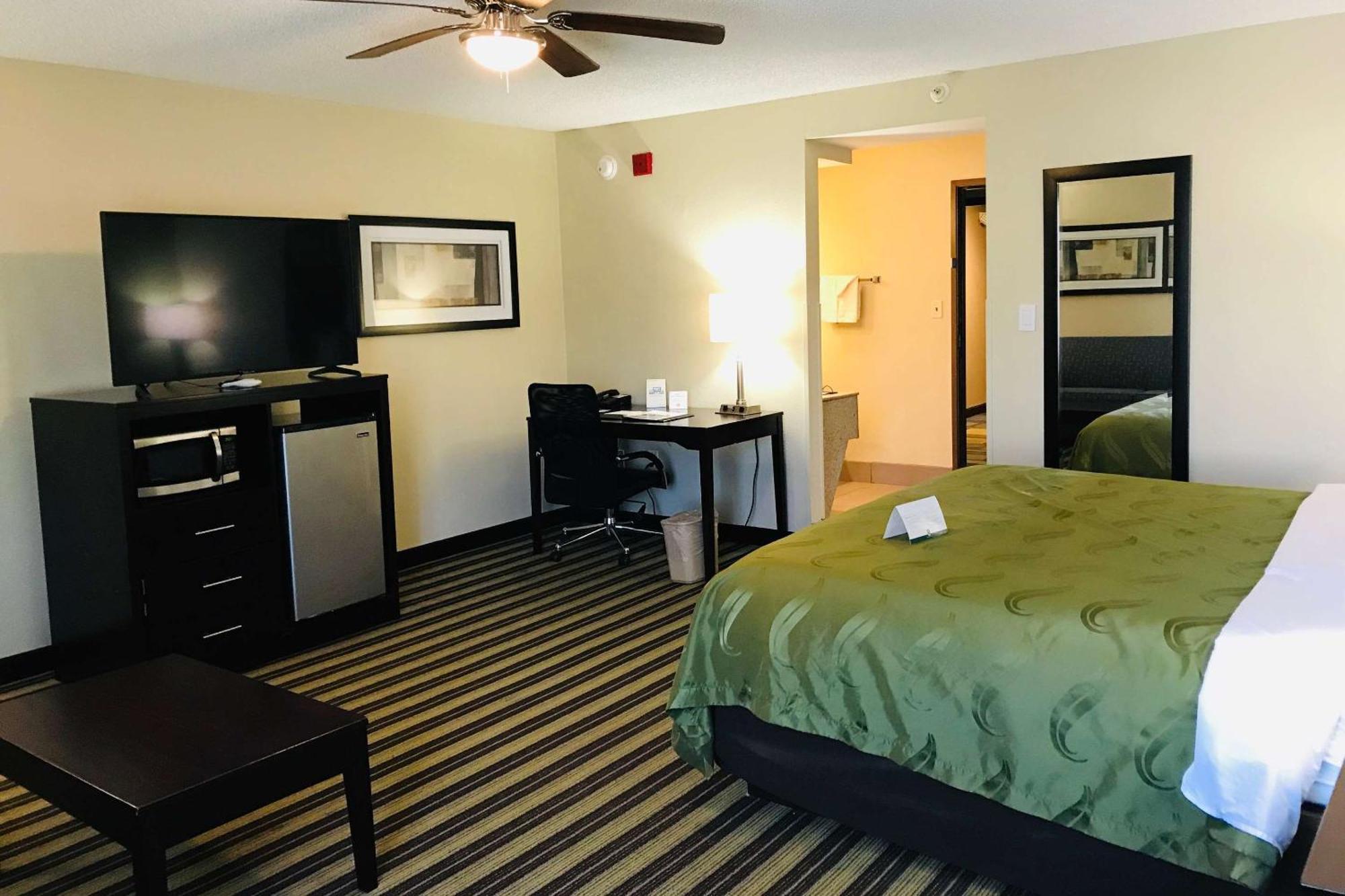 Quality Inn & Suites West Monroe Exteriör bild
